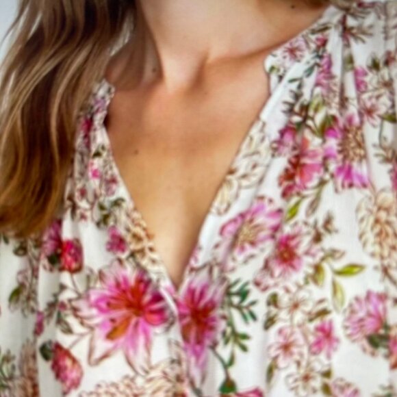 JOHNNY WAS "Isla" Jade Pink & Cream Blouse XS: NWOT!! (Runs VERY LARGE: P2P: 32" - Picture 5 of 10